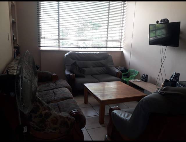 1 BEDROOM FLAT RENTED IN MORNINGSIDE